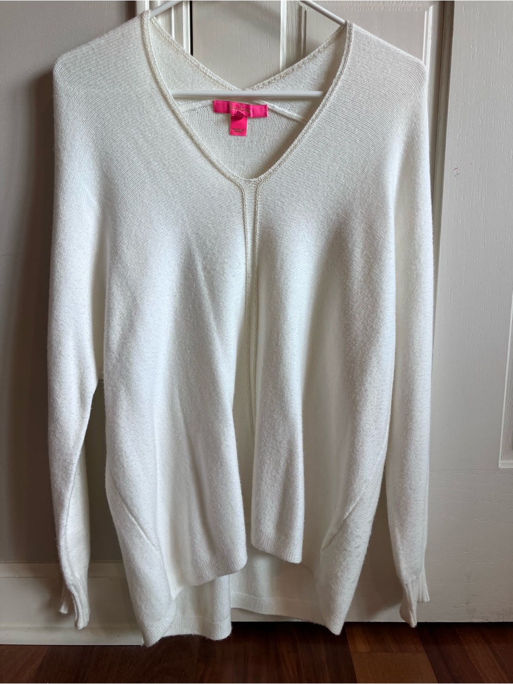 Lilly Pulitzer Cream V-Neck Sweater with Pink Tag